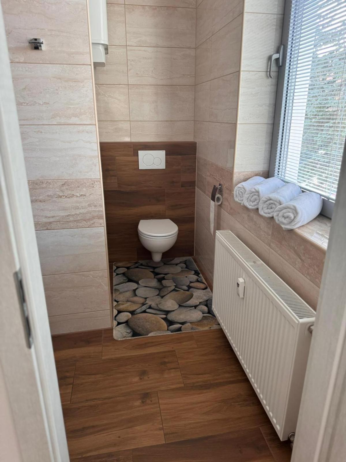 Apartman Ruza Ruzomberok Bagian luar foto